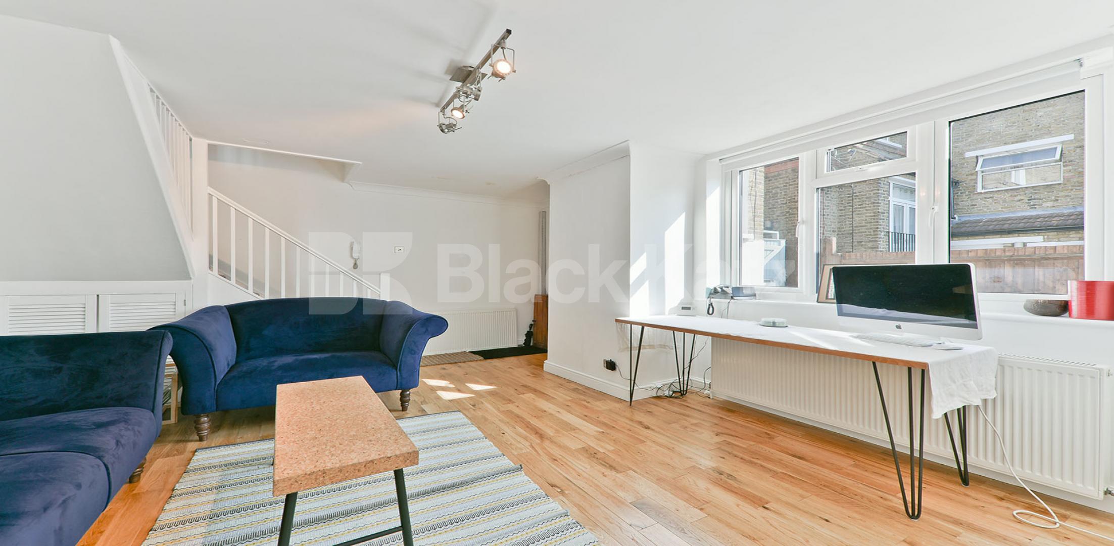 			UNDER OFFER, 2 Bedroom, 1 bath, 1 reception Ground Floor Flat			 Stanstead Road, Forrest Hill